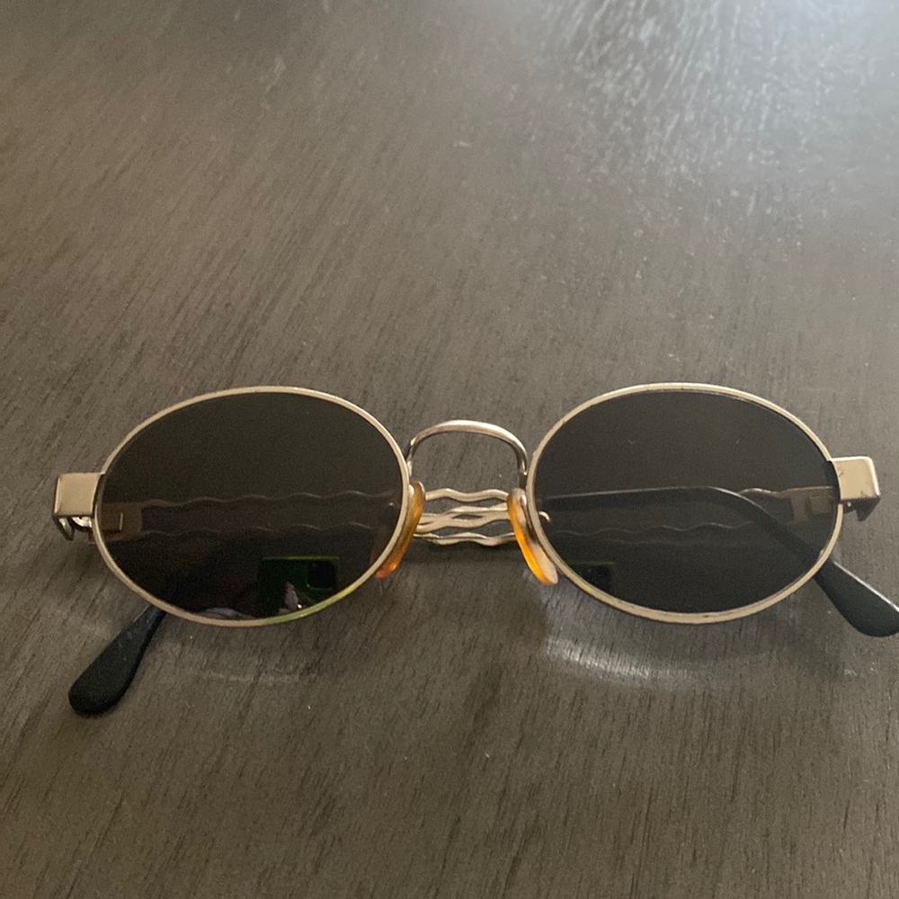 Vintage  Moschino Shades.-Authentic